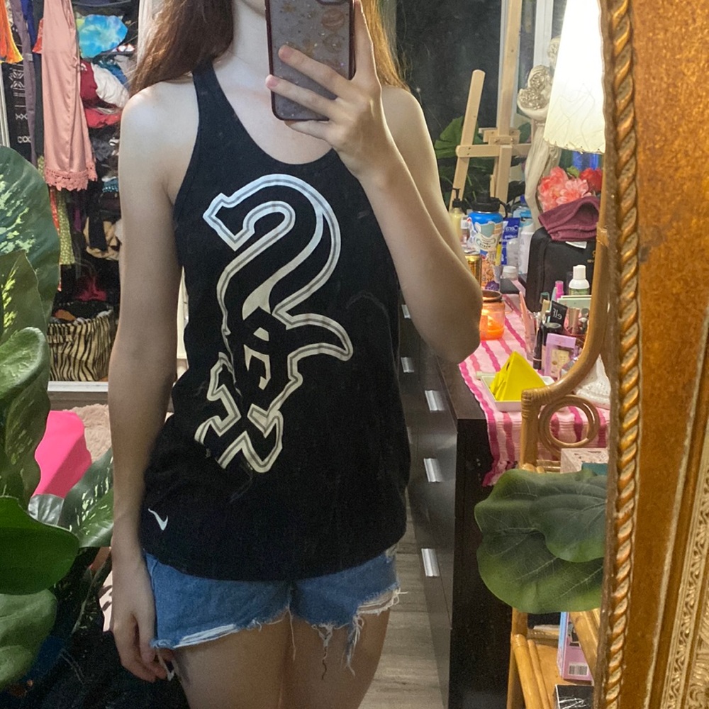 NWOT Nike Chicago White Sox racer back tank top
